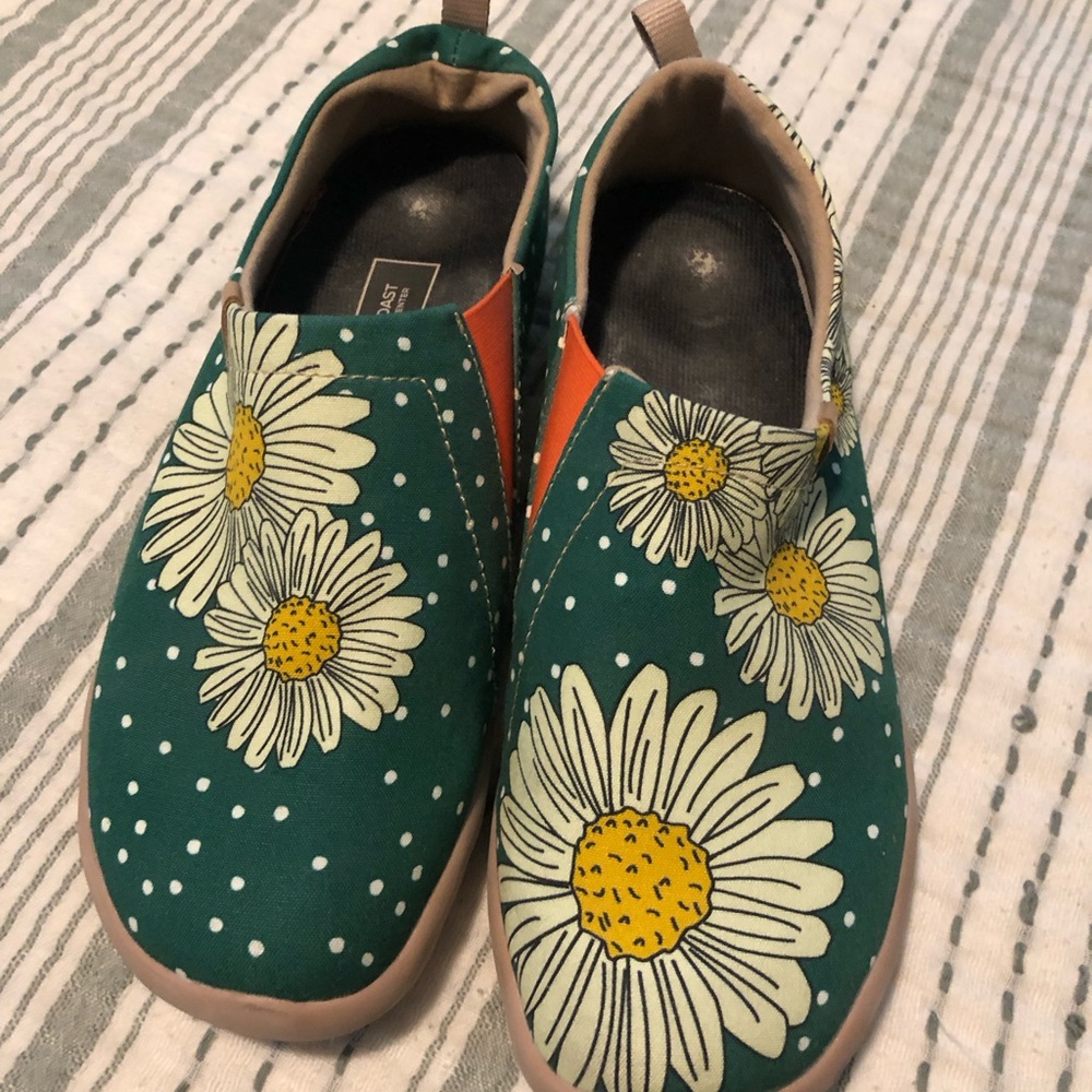 Floral Green Shoes